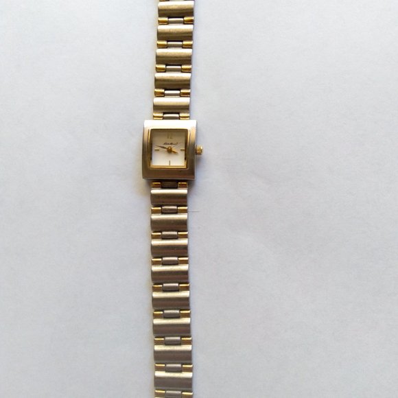 Eddie Bauer ladies watch - Picture 5 of 6